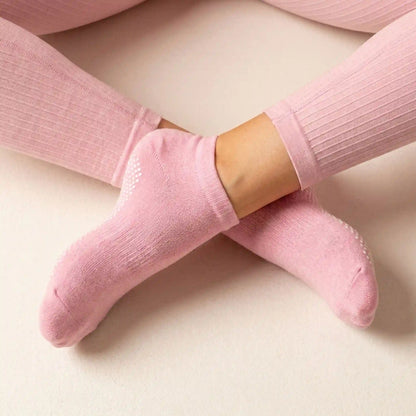 Yoga Socks - Pink Ribbon